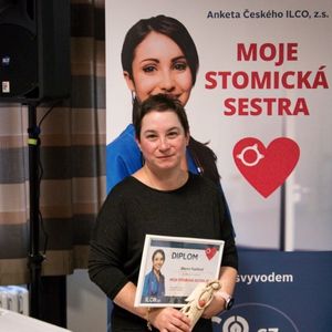 Stomickou sestrou roku 2021 je Blanka Pupíková