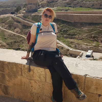 Sabina Ester Hlavka, stomička