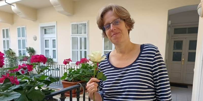 Andrea Hyblova 800 400